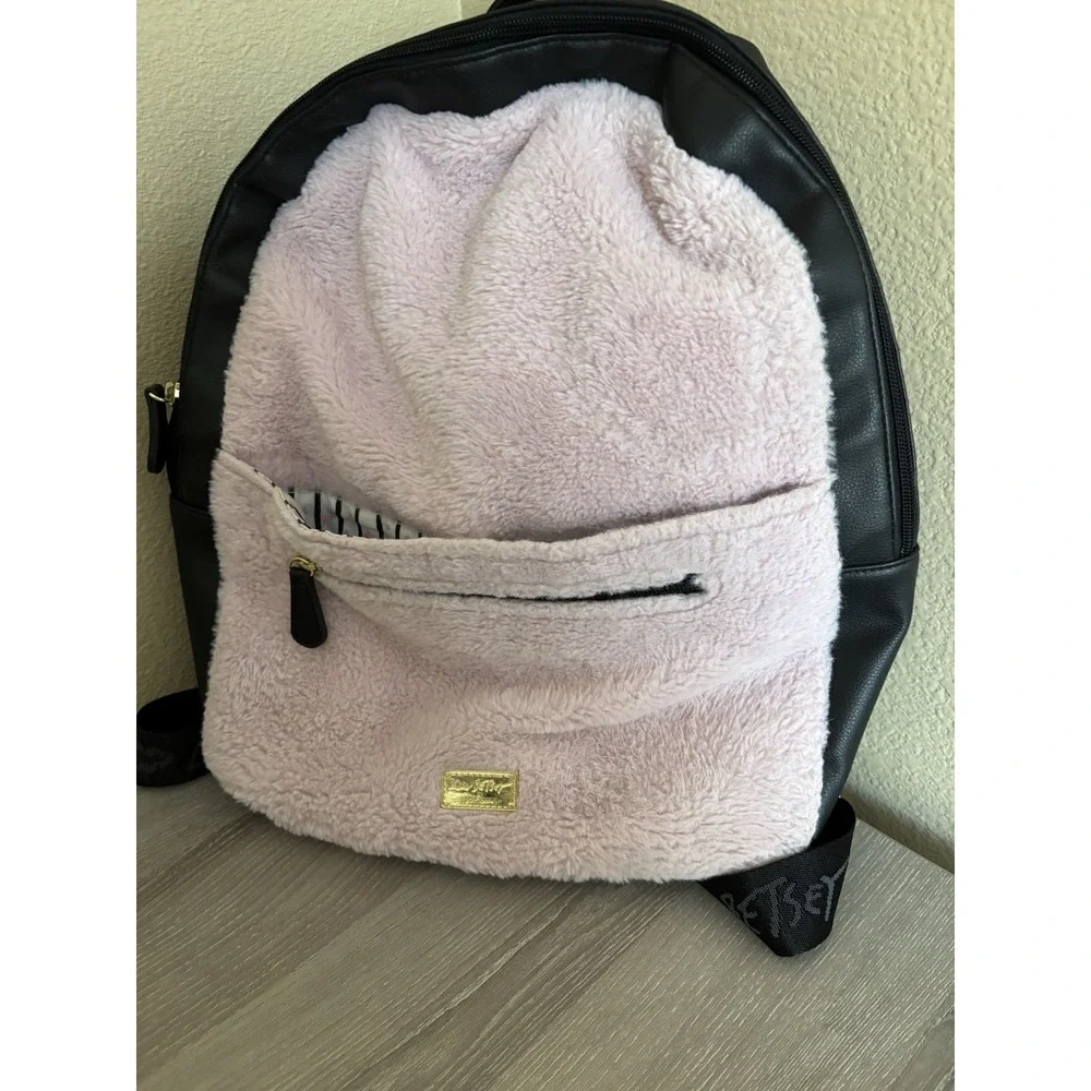 Betsey Johnson‎ Fuzzy Furry Hoodie Backpack bag School Soft Plush Pink Travel